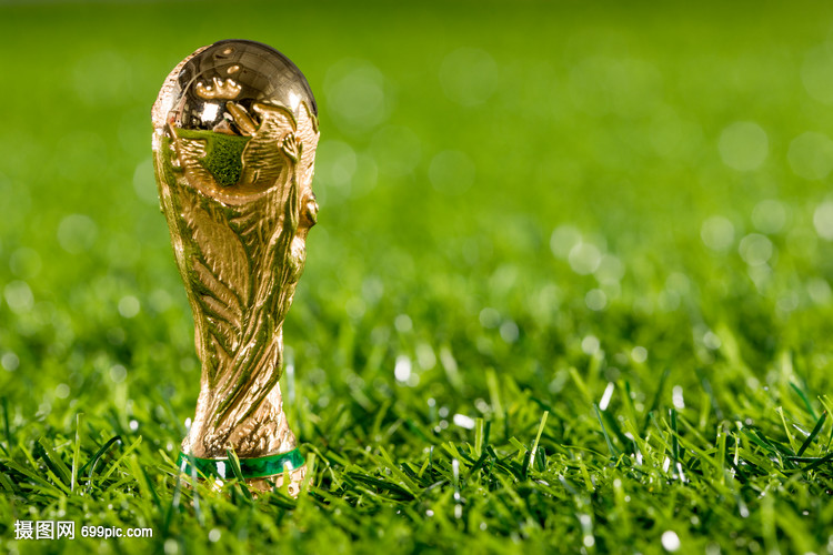 目光投向高 目光投向高